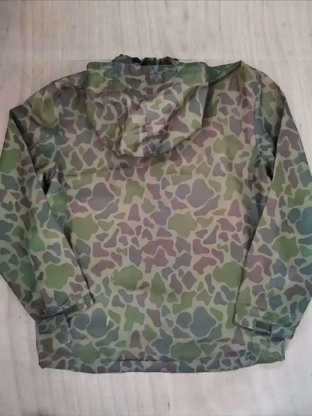 Vintage Vintage Camo Pattern Hoodie Size US XL / EU 56 / 4 - 3 Thumbnail