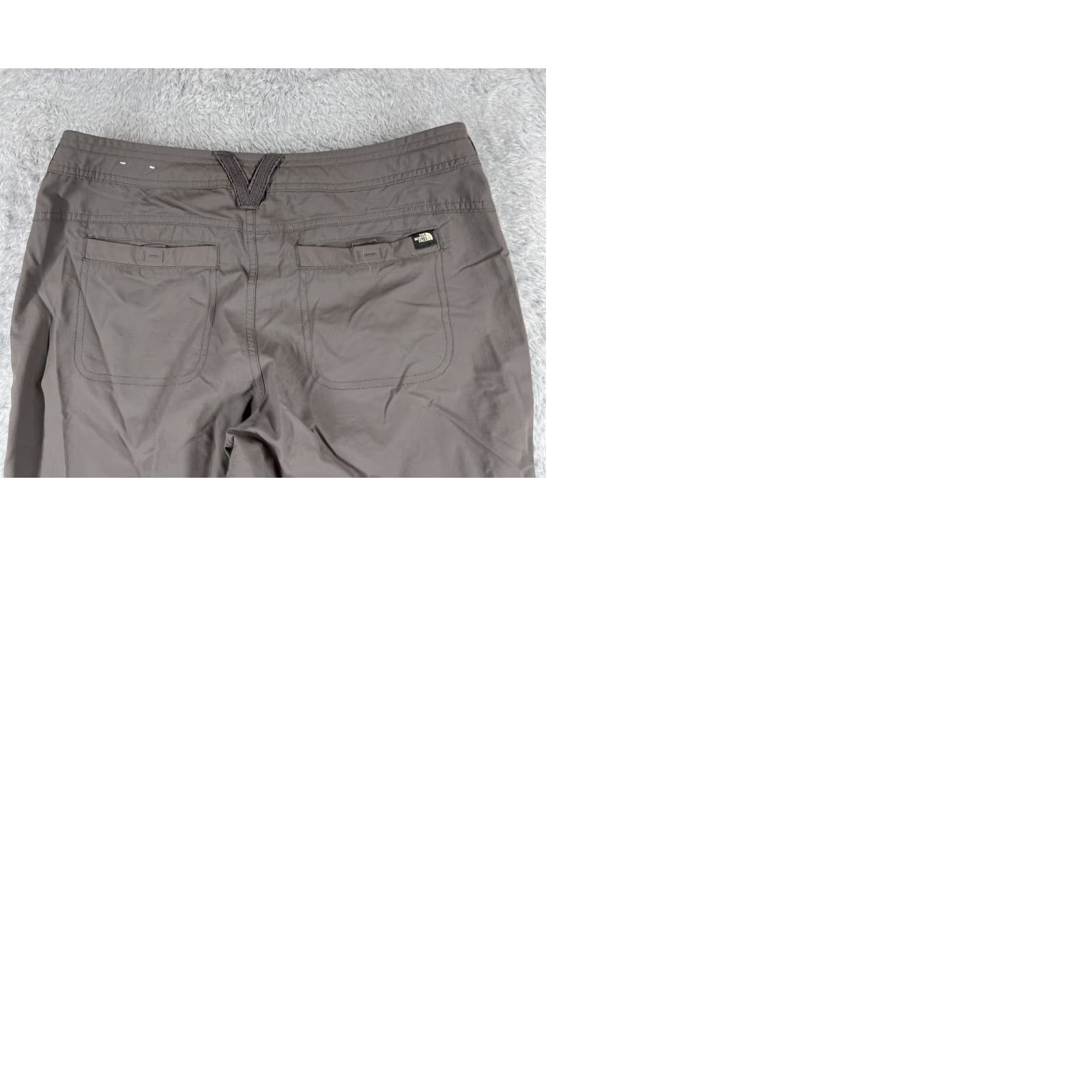 The North Face The North Face Pants Womens Capri 6 Gray 100% Nylon Bush Pockets Hiking Camping Womens Size 28" / US 6 / IT 42 - 10 Thumbnail