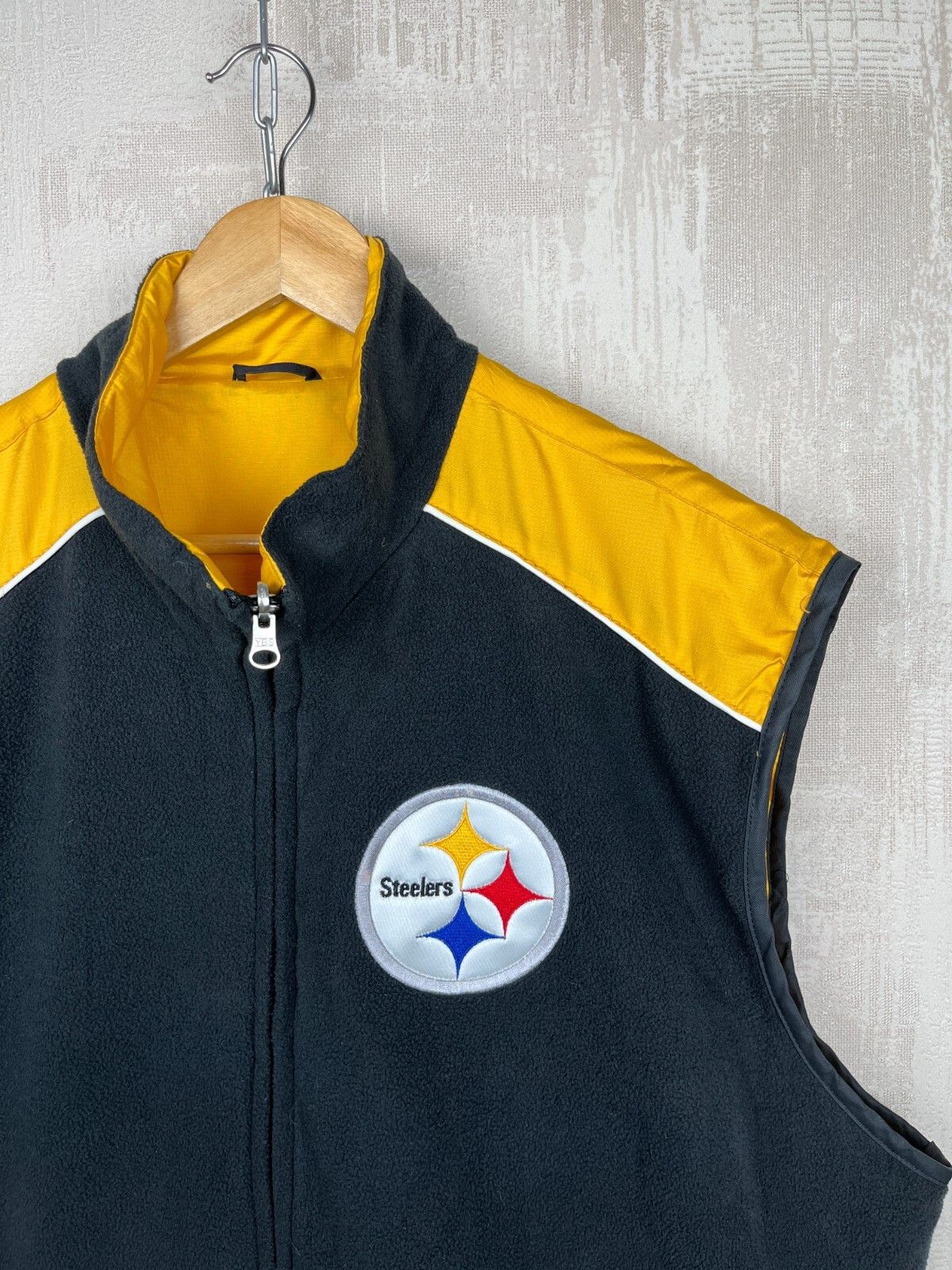 NFL Pittsburgh Steelers NFL Vintage Reversible Fleece Vest Size US XL / EU 56 / 4 - 4 Thumbnail