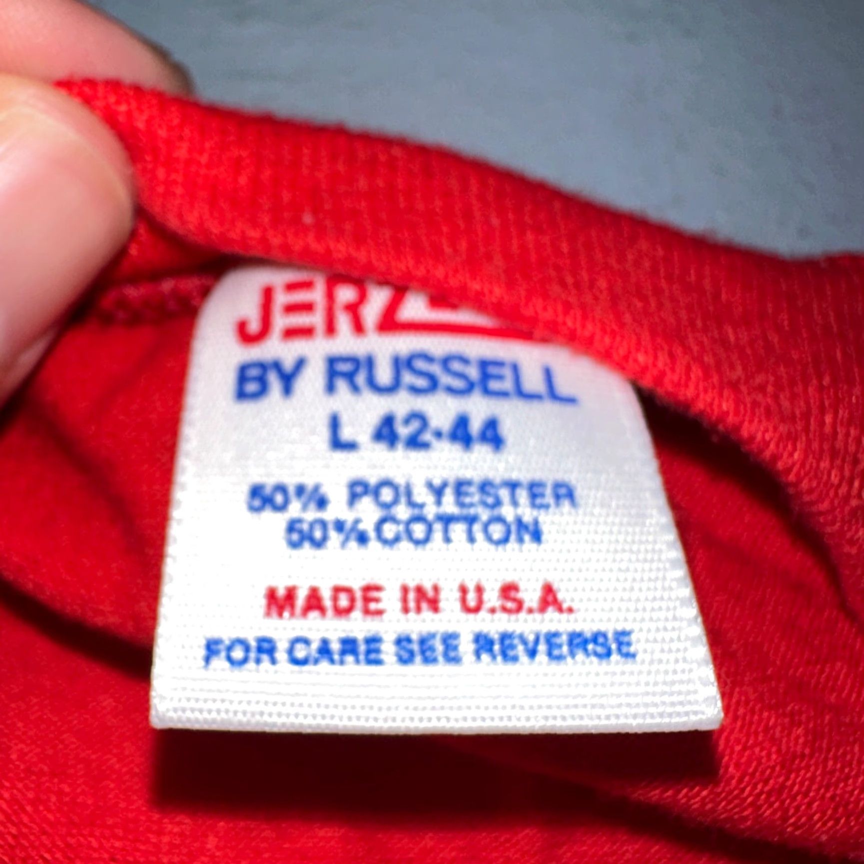 Jerzees VINTAGE Jerzees T-Shirt Men Red 80s 70s 90s Graphic PDX Oregon Early Irons Leavenworth NW VTG Car Size US L / EU 52-54 / 3 - 4 Thumbnail