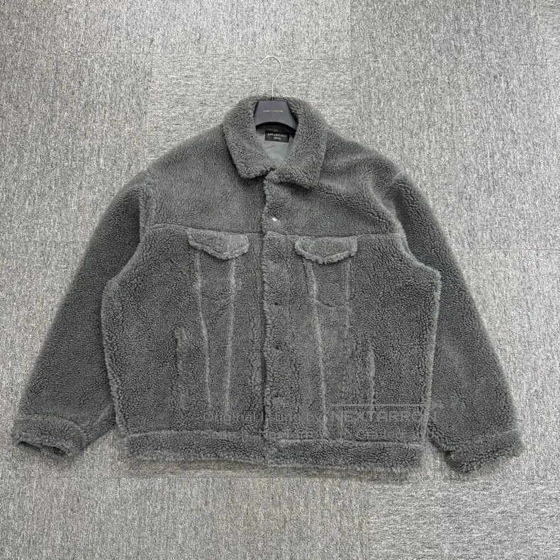 Balenciaga Balenciaga Teddy Jacket. Size US XS / EU 42 / 0 - 1 Thumbnail