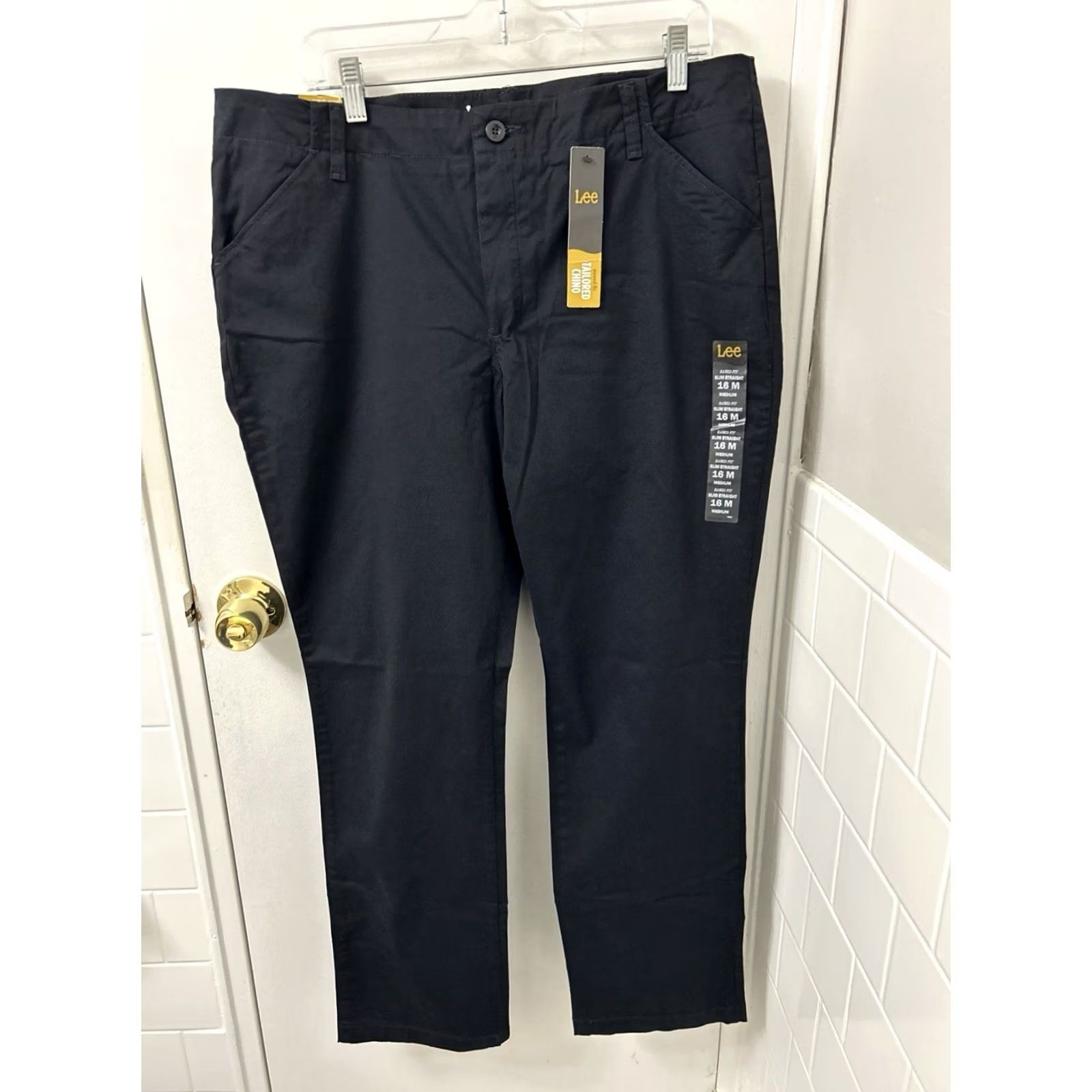Lee Lee Tailored Chino Pants Womens 16 Slim Straight Leg NWT Black, 30 Inseam, 30 Inseam? 16x30 - NWT Size 38" / US 16 / IT 52 - 2 Thumbnail