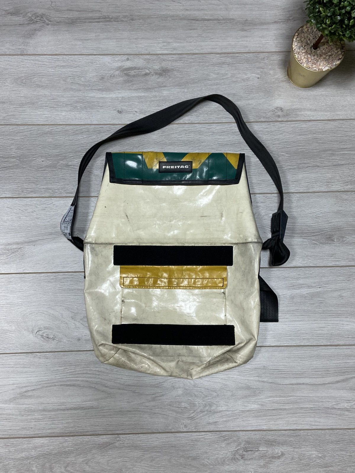 Freitag × Vintage Freitag🇨🇭X 3 in 1 recycle ♻️ waterproof vintage Zurich bag Size ONE SIZE - 6 Thumbnail