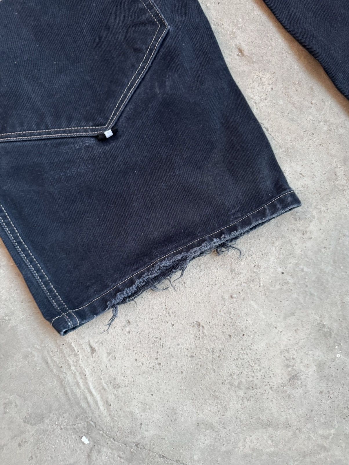 Japanese Brand × Vintage Vintage Big Pockets Distressed Baggy Y2K Denim Pants Size US 31 - 11 Thumbnail