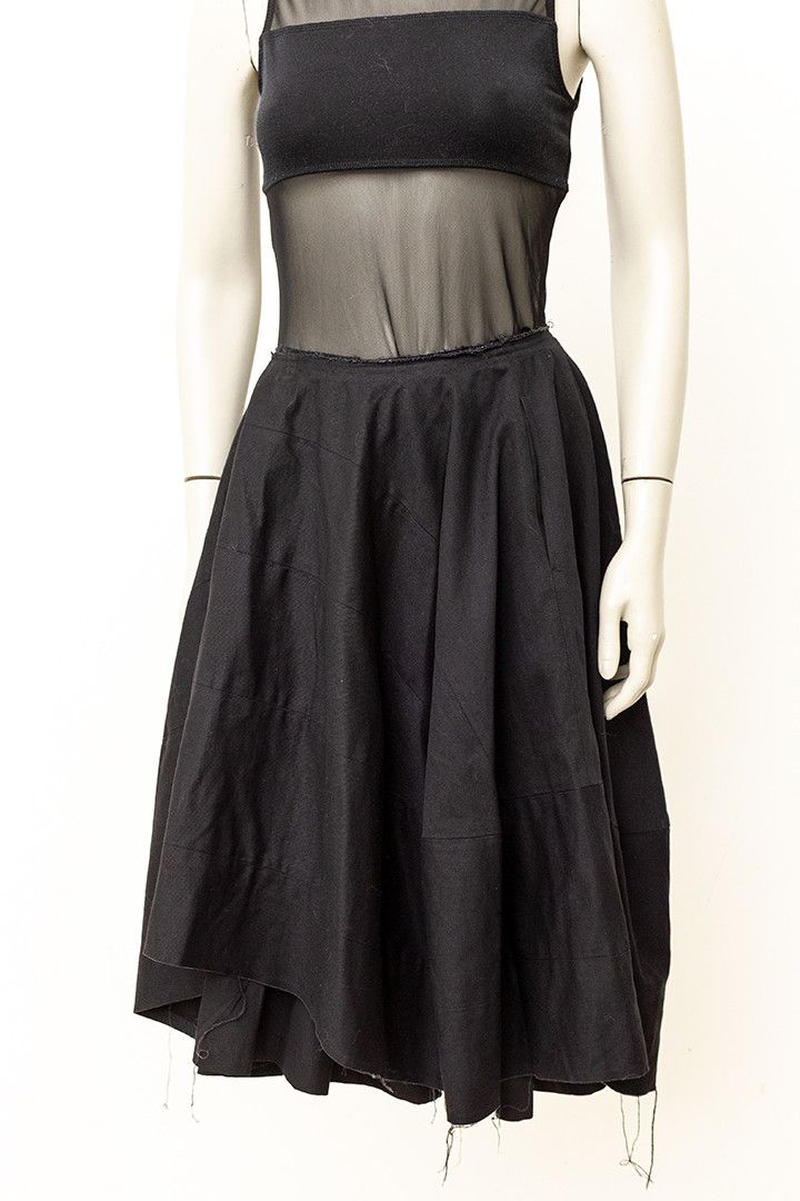 Comme des Garcons Comme des Garcons mid-length skirt Size 27" / US 4 / IT 40 - 1 Thumbnail