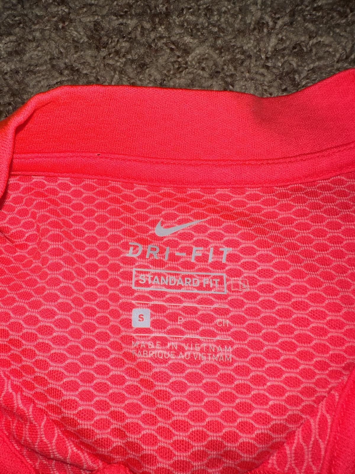 Nike Nike Women's Dry Fairway Blade Pink Polo Golf Sample Size S / US 4 / IT 40 - 5 Thumbnail