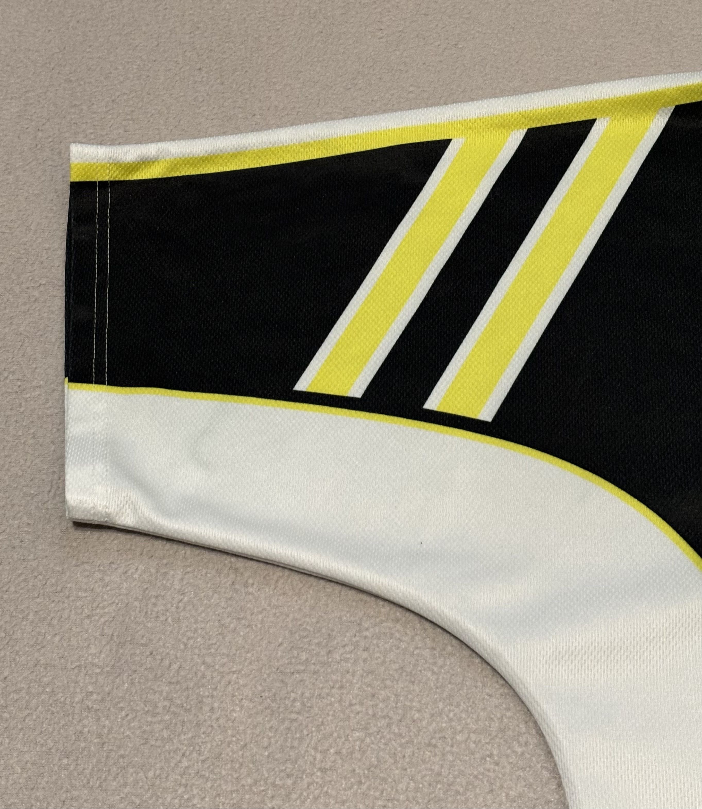 Other UHC KTV Muotathal #90 Jako Floorball Jersey vintage size M Size US M / EU 48-50 / 2 - 8 Thumbnail