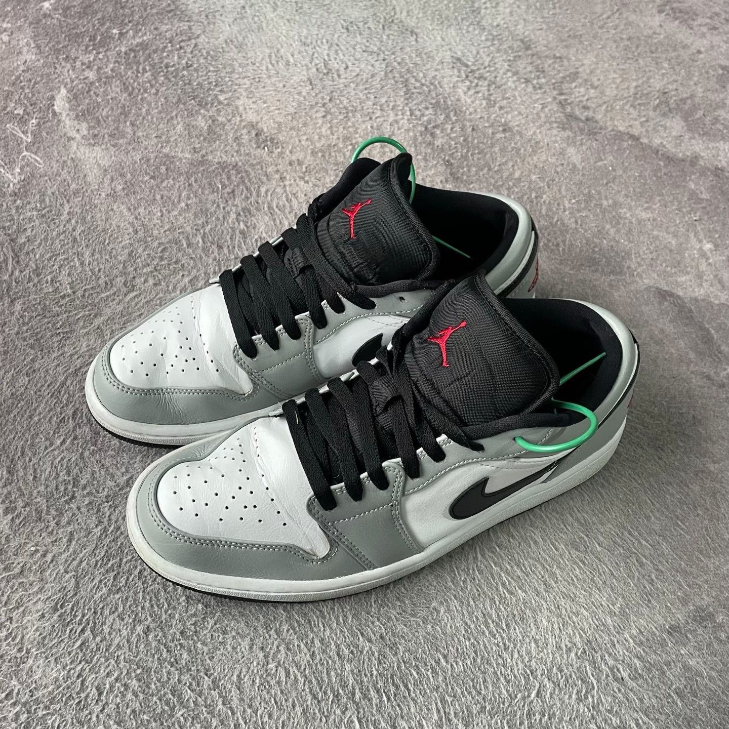 Nike Nike Gray Lowtop Sneakers 42 Men Size US 9 / EU 42 - 1 Thumbnail