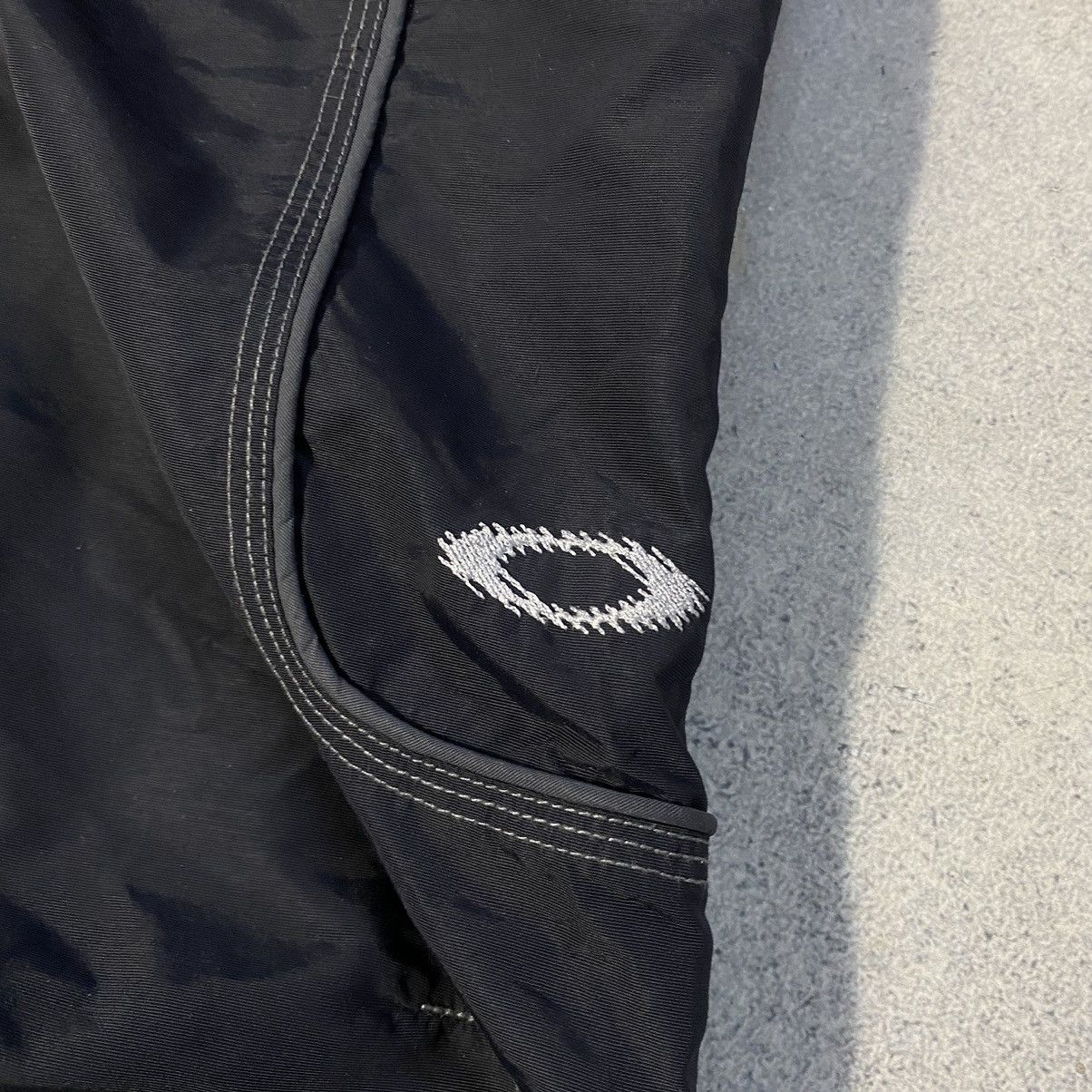 Oakley Vintage oakley pants gorpcore Y2K Size US 34 / EU 50 - 3 Thumbnail