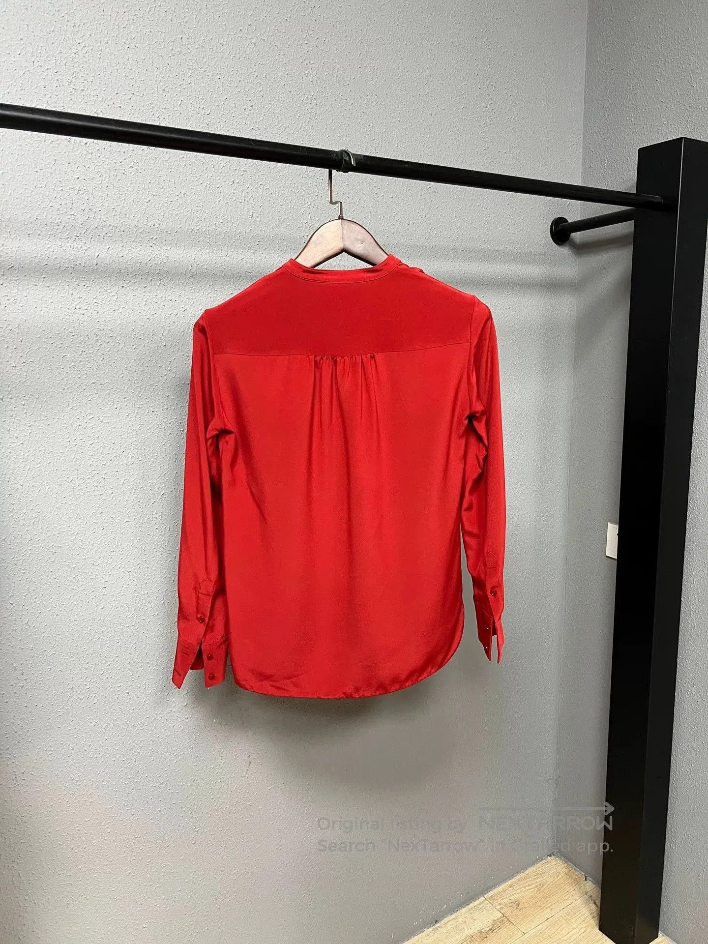 Loro Piana red silk shirt by Loro Piana. Size M / US 6-8 / IT 42-44 - 2 Thumbnail