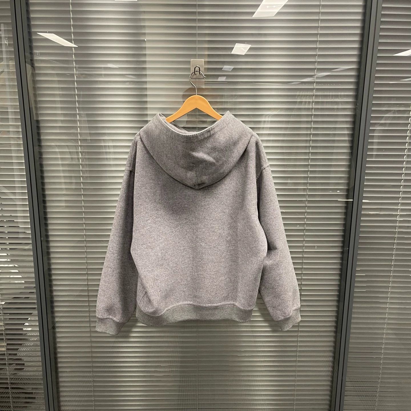 Louis Vuitton LV Gray Instruction Hoodie XS 99 New #10638 Size US XS / EU 42 / 0 - 2 Thumbnail