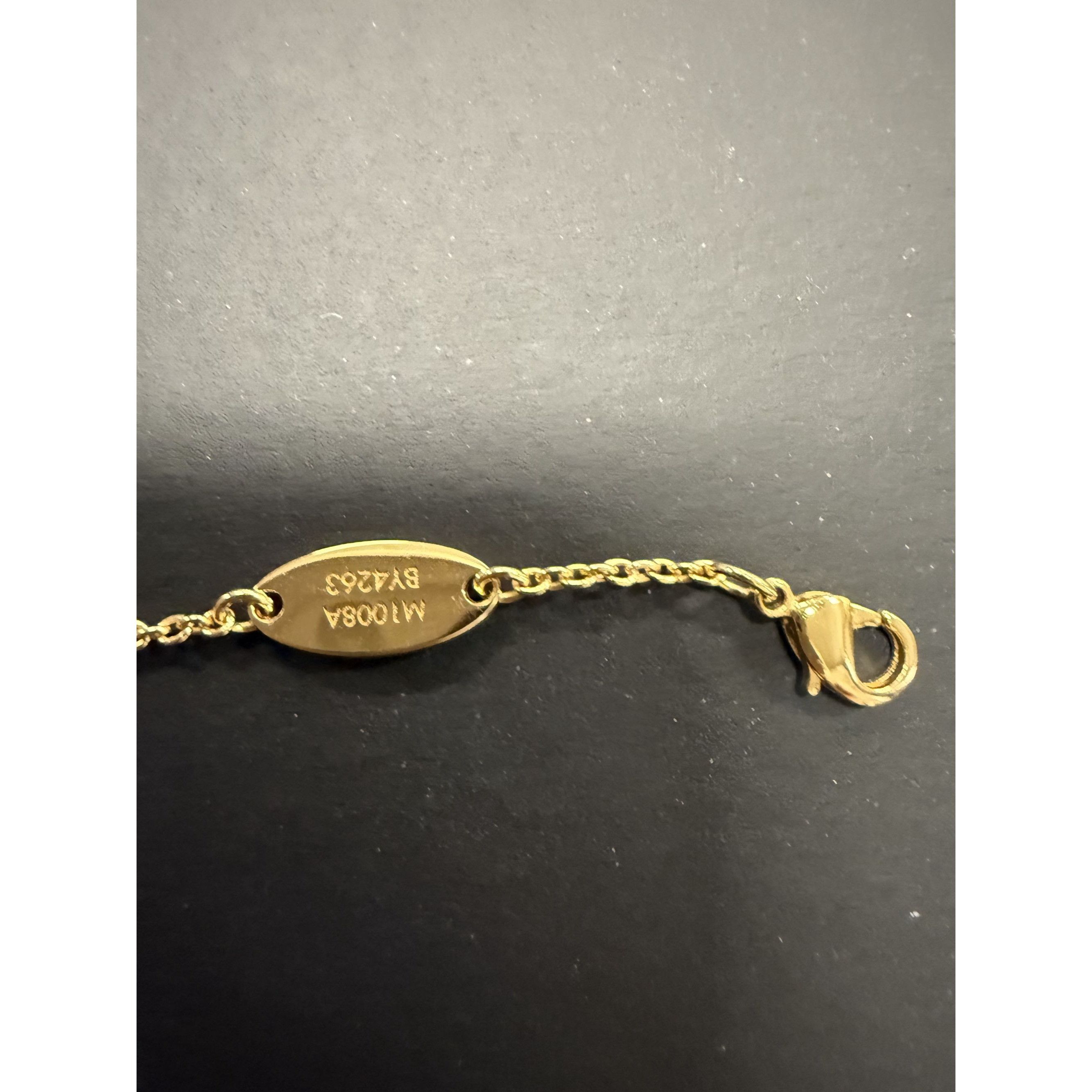 Louis Vuitton Louis Vuitton Gold-Tone Bracelet With LV Logo & Flower Charm Size ONE SIZE - 4 Thumbnail