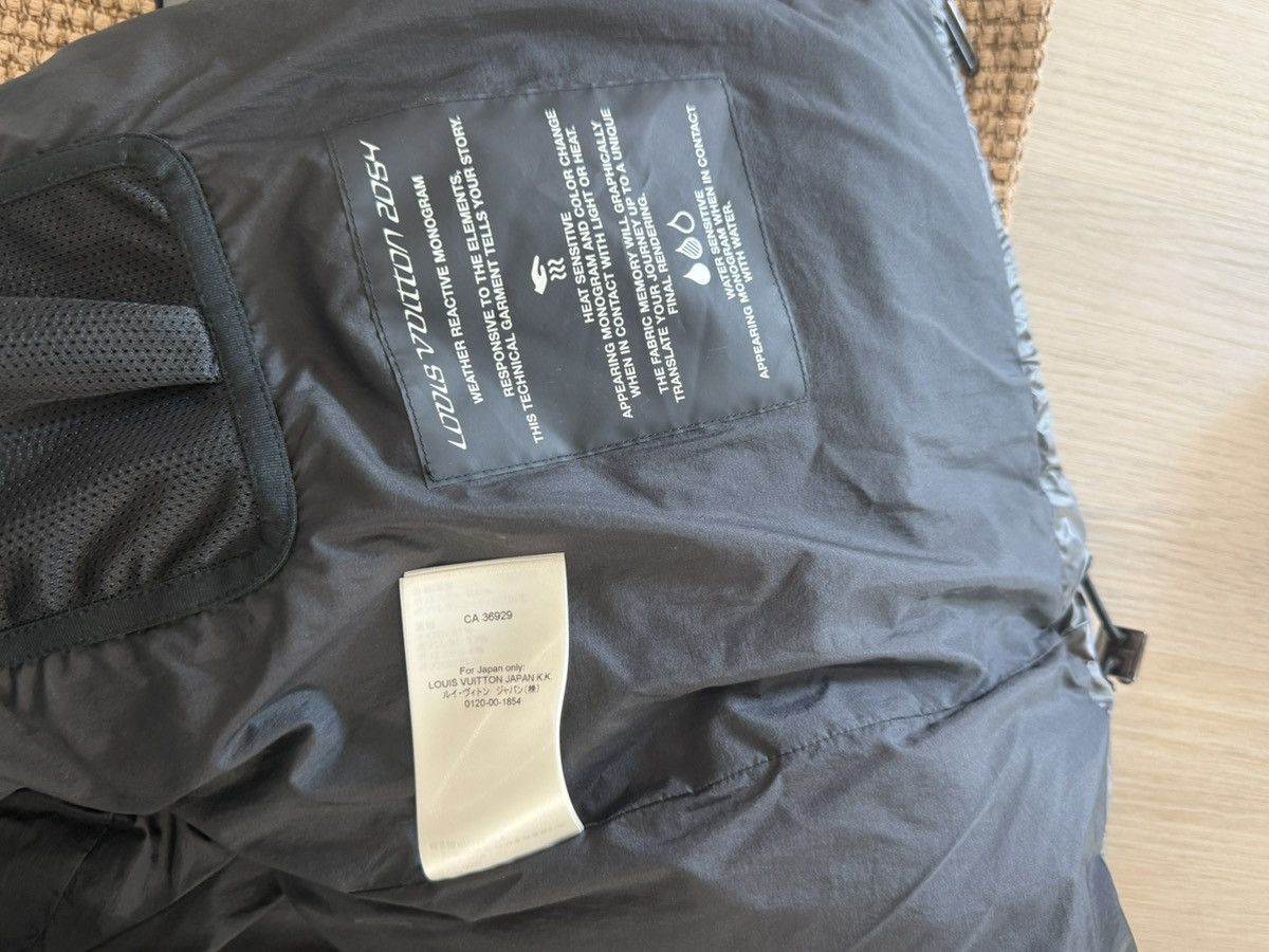 Louis Vuitton Louis Vuitton Monogram Puffer Jacket Black/Grey LV Down Coat Size US L / EU 52-54 / 3 - 11 Thumbnail