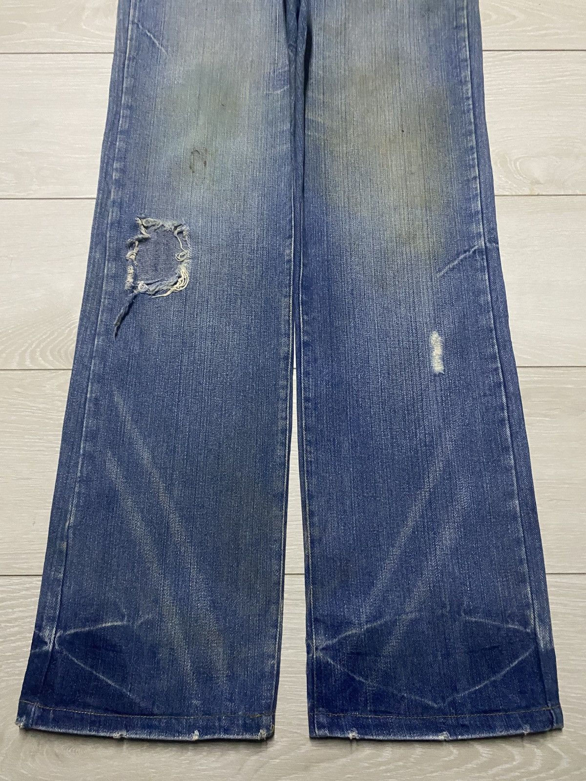 Vintage Vintage Japanese Brand Mud Wash Distressed Loose Jeans Size US 33 - 5 Thumbnail