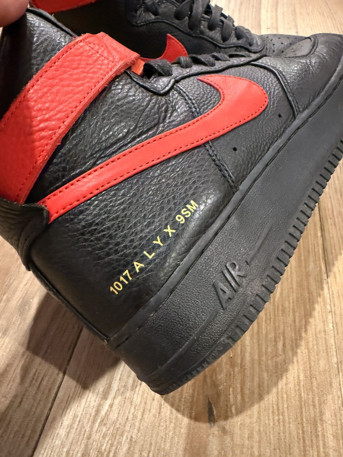 Alyx × Nike Alyx Nike Air Force 1 Mid Size US 11 / EU 44 - 4 Thumbnail