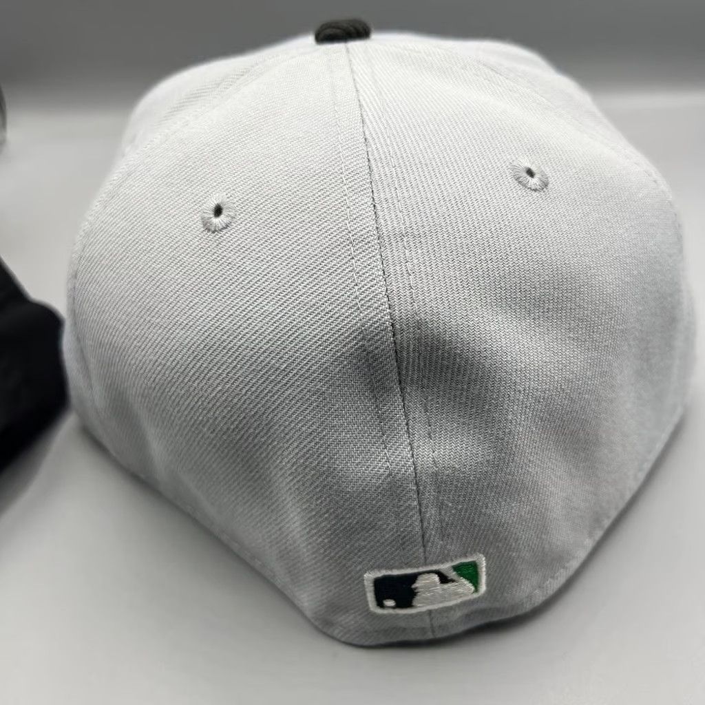 New Era Chicago White Sox Hat Men 7 1/2 59Fifty New Era Fitted Cap Size ONE SIZE - 4 Thumbnail