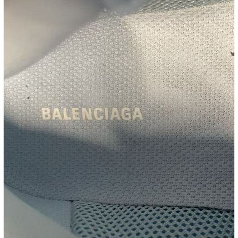 Balenciaga Balenciaga Triple S Sneakers In Light Blue For Women Or Juni Size US 5 / IT 35 - 12 Thumbnail
