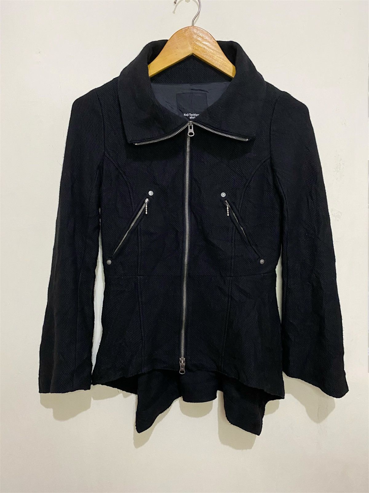 Back Emblem Denim Jacket - Blue – LÝFT