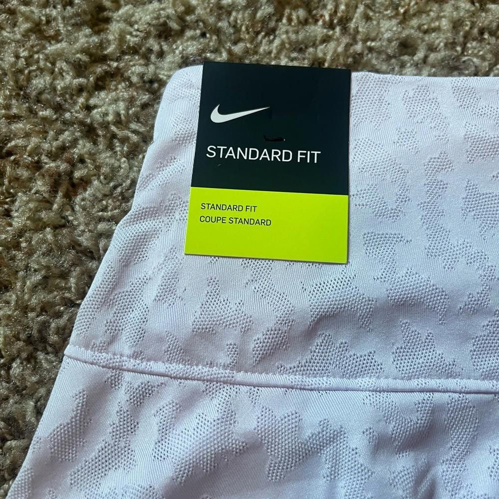 Nike Nike Wmns Breathe Fairway 15" Golf Skorts Sample Size 28" / US 6 / IT 42 - 9 Thumbnail