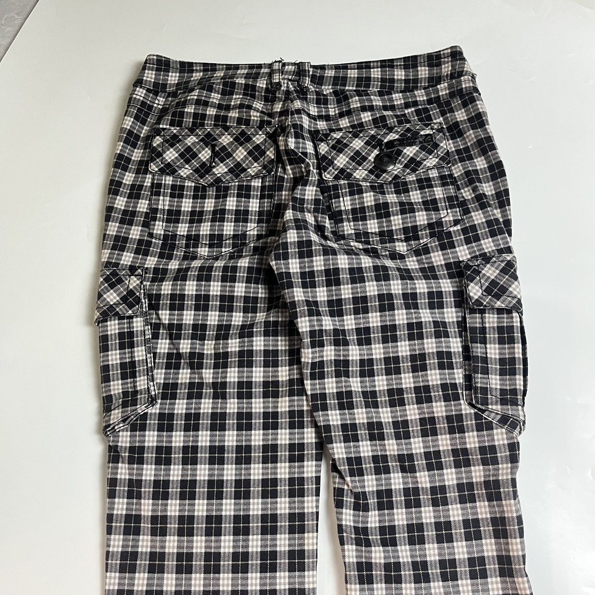 Burberry 🔥90s Burberry London Plaid Cargo Pants Size US 30 / EU 46 - 7 Thumbnail