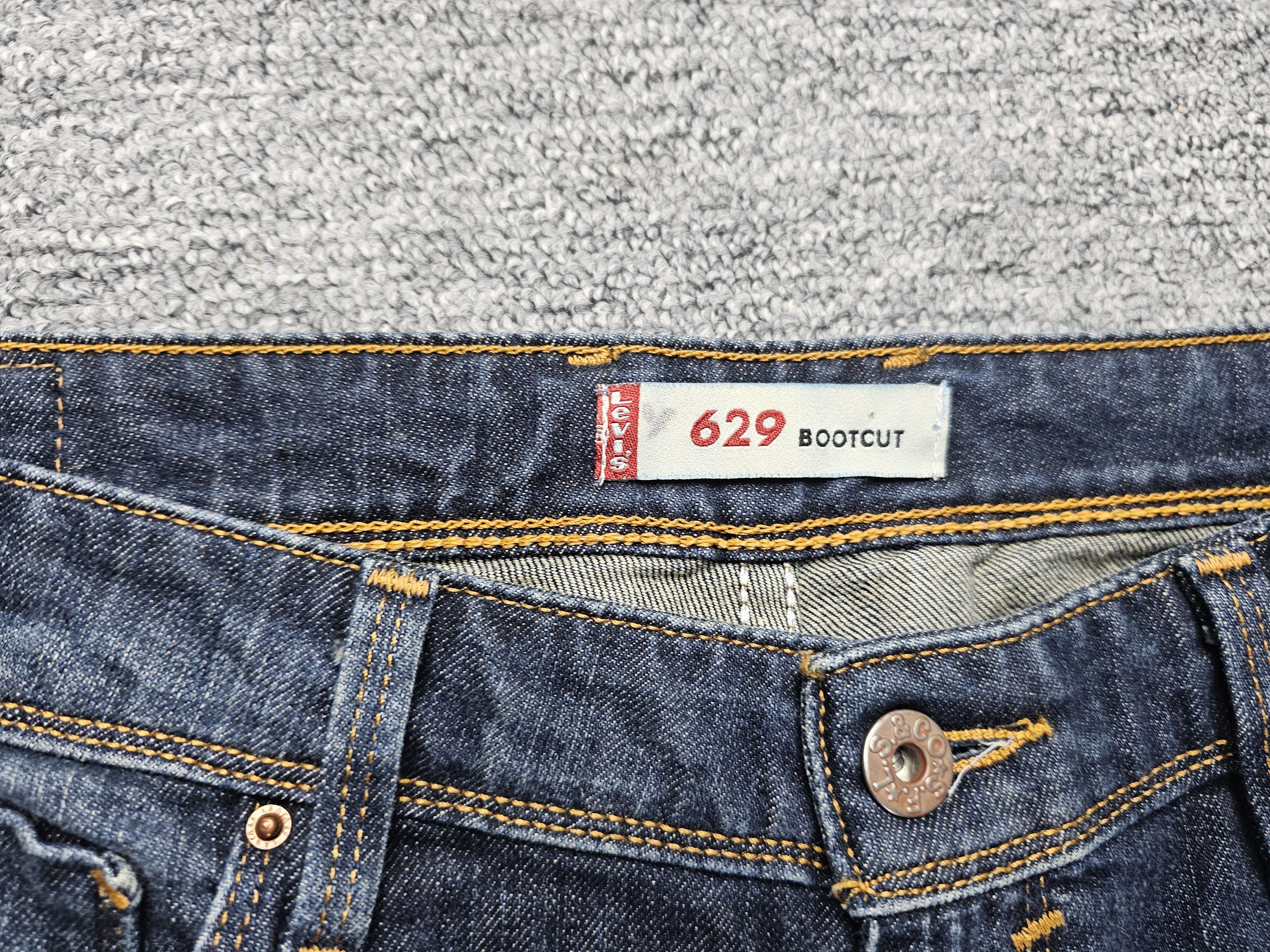 Levi's Vintage Levis 629 Bootcut Jeans Women 31x30 Blue Y2K Flare Size 31" - 3 Thumbnail