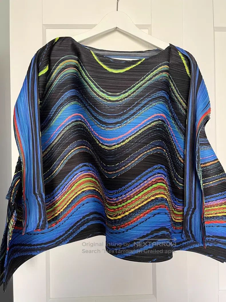 Issey Miyake Issey Miyake size:one size Color-blocked long-sleeve Size XXS / US 00 / IT 34 - 1 Thumbnail