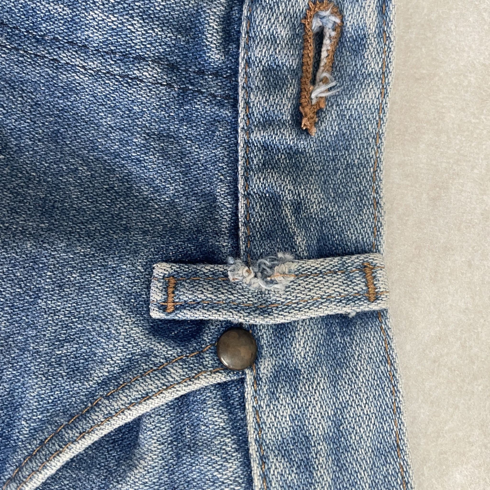 Wrangler Vintage Wrangler Raw Hem High Waist Denim Shorts Blue Wash Size 32" / US 10 / IT 46 - 7 Thumbnail