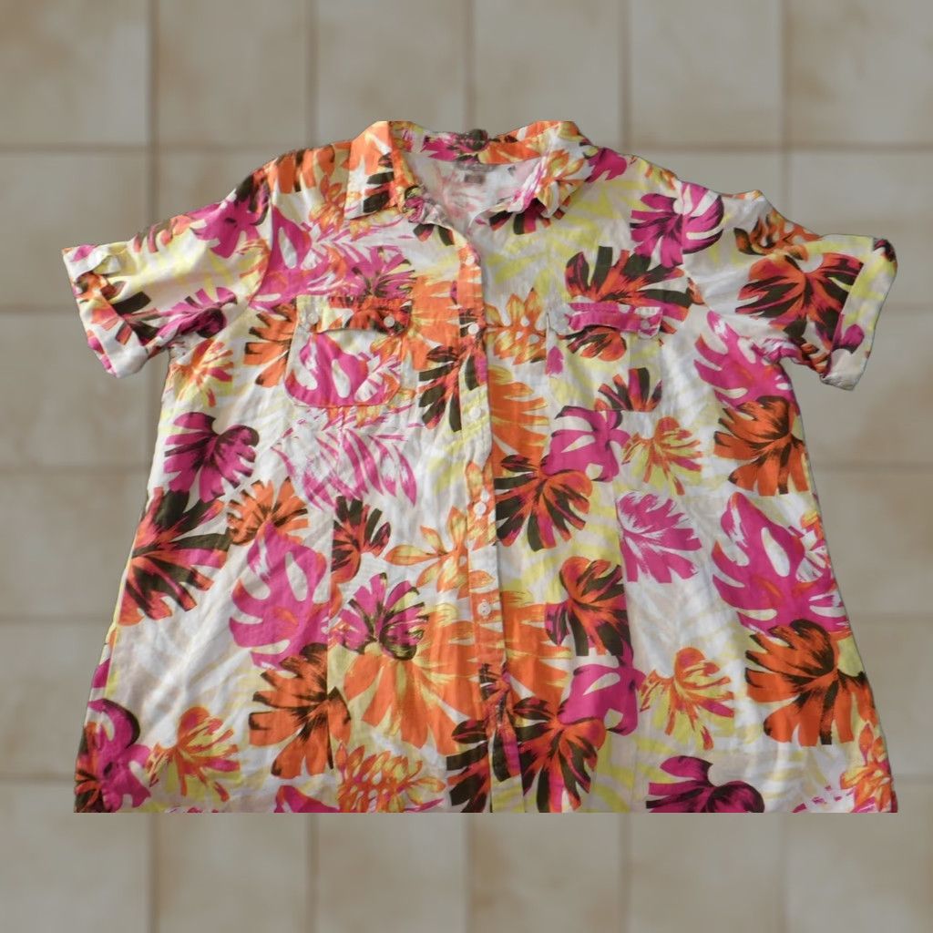 Vintage White Stag Womens Blouse Button-Up Casual Short Sleeve Pink Floral 2XL Regular Rayon Crew Neck Womens Size XXL / US 16-18 / IT 52-54 - 1 Thumbnail