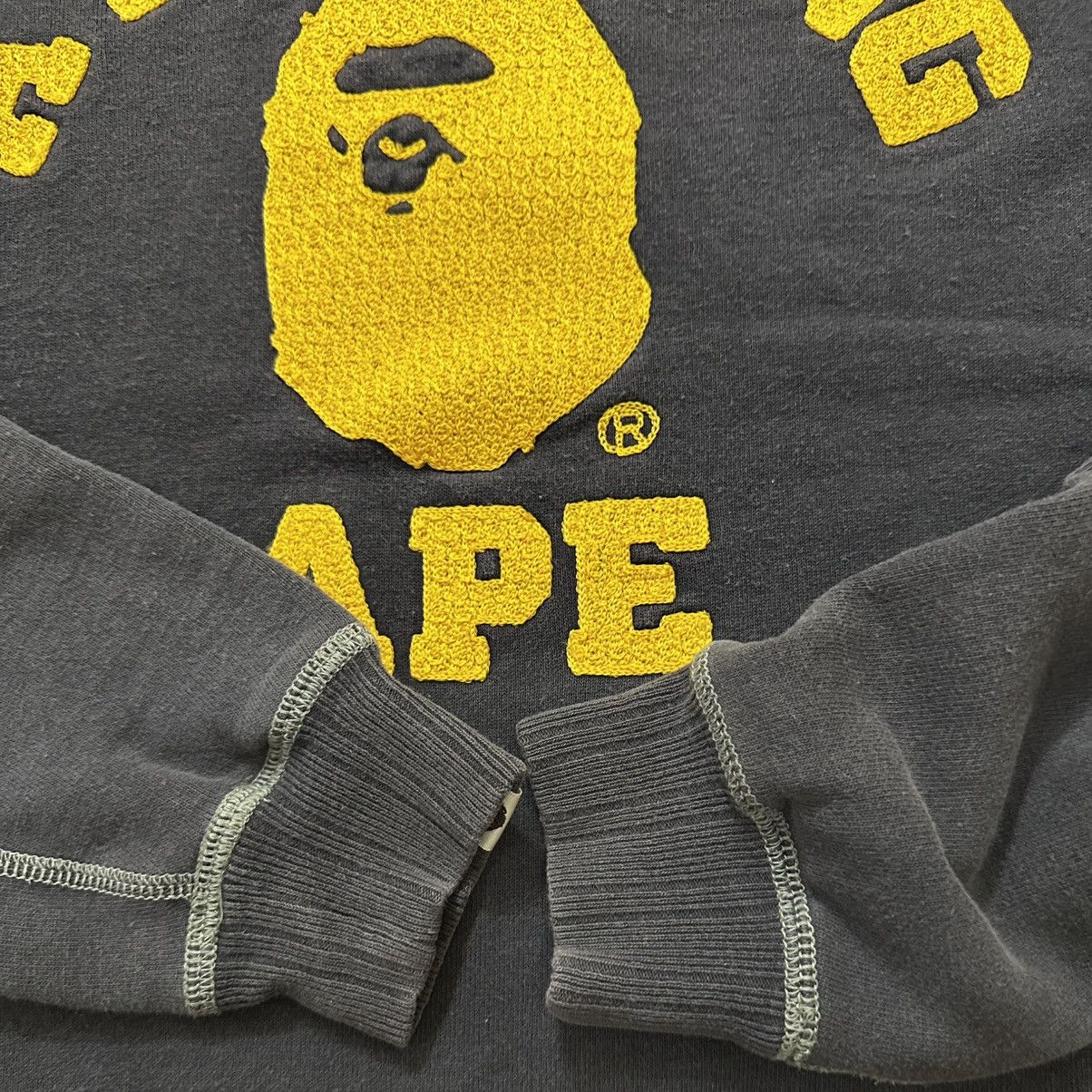Bape A Bathing Ape Big Logo Crewneck Sweatshirt Size XS / US 0-2 / IT 36-38 - 7 Thumbnail