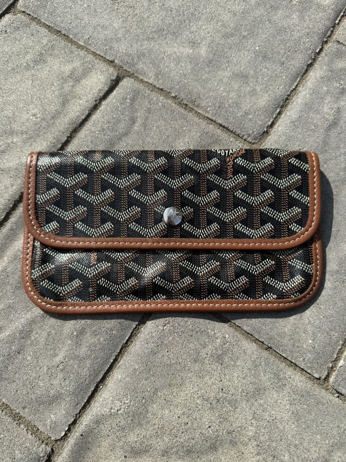 image of Goyard St. Louis Cash Pouch in Brown, Men's