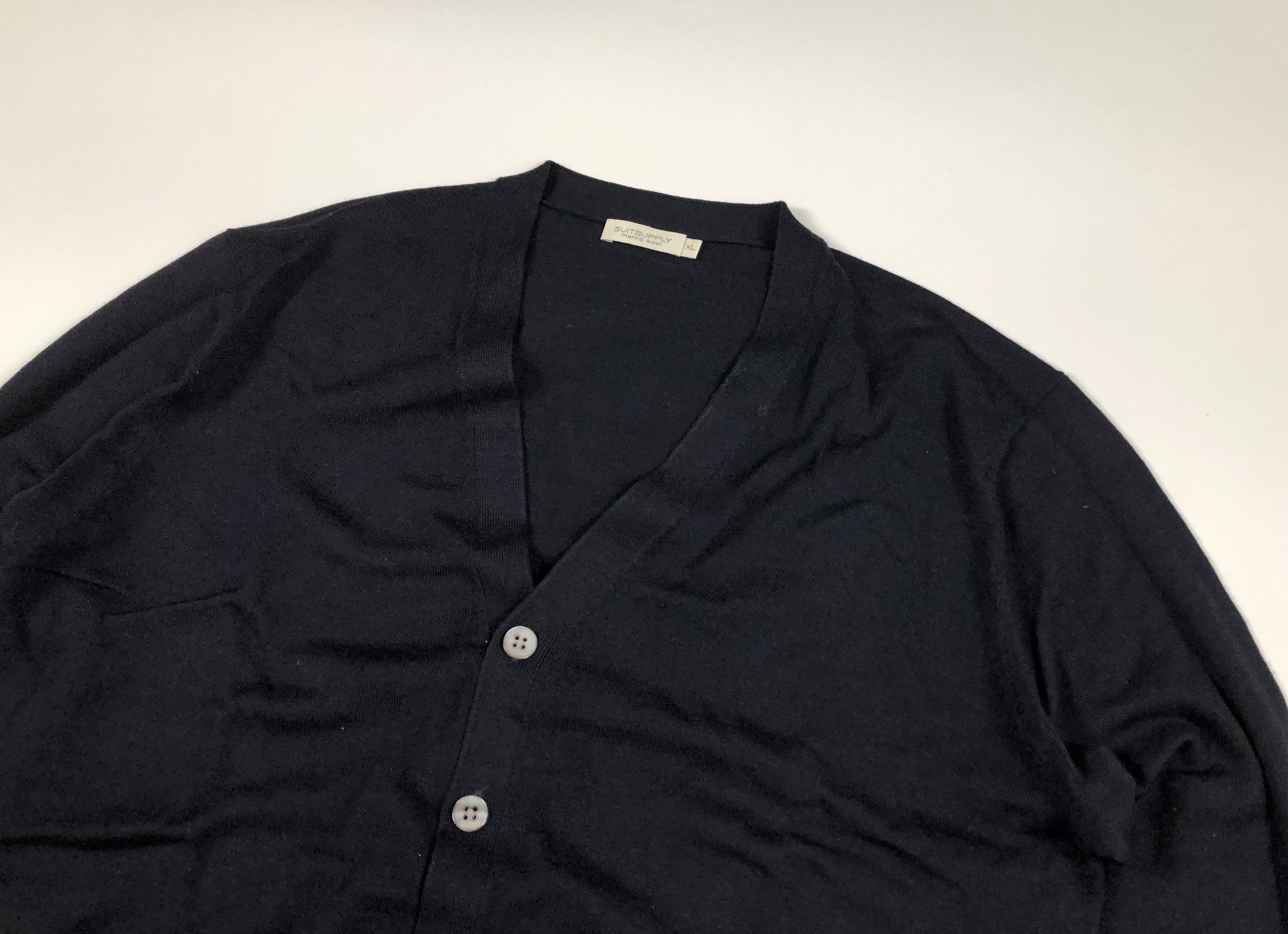 Suitsupply Suitsupply V-Neck Merino Wool Cardigan Size US XL / EU 56 / 4 - 2 Thumbnail