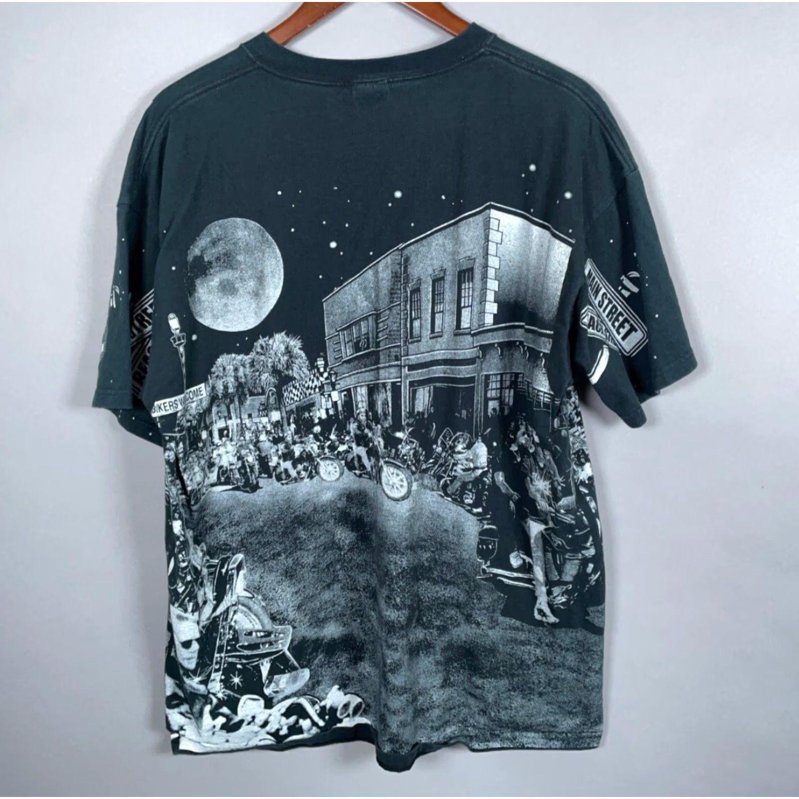 Anvil VINTAGE Anvil T-Shirt Biker 2004 Biketoberfest All-Over Print Black Adult XL Mens Size US XL / EU 56 / 4 - 2 Thumbnail