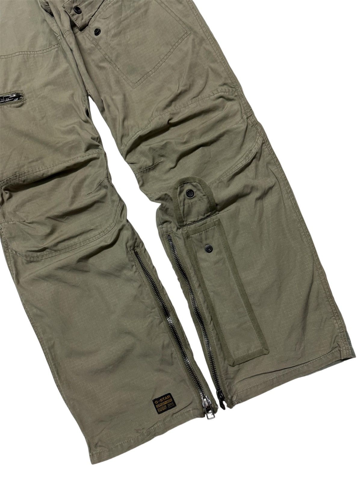Undercover G-STAR RAW x S.C ARMY ELWOOD SICK MULTIPOCKET DOUBLE KNEE Size US 30 / EU 46 - 6 Thumbnail