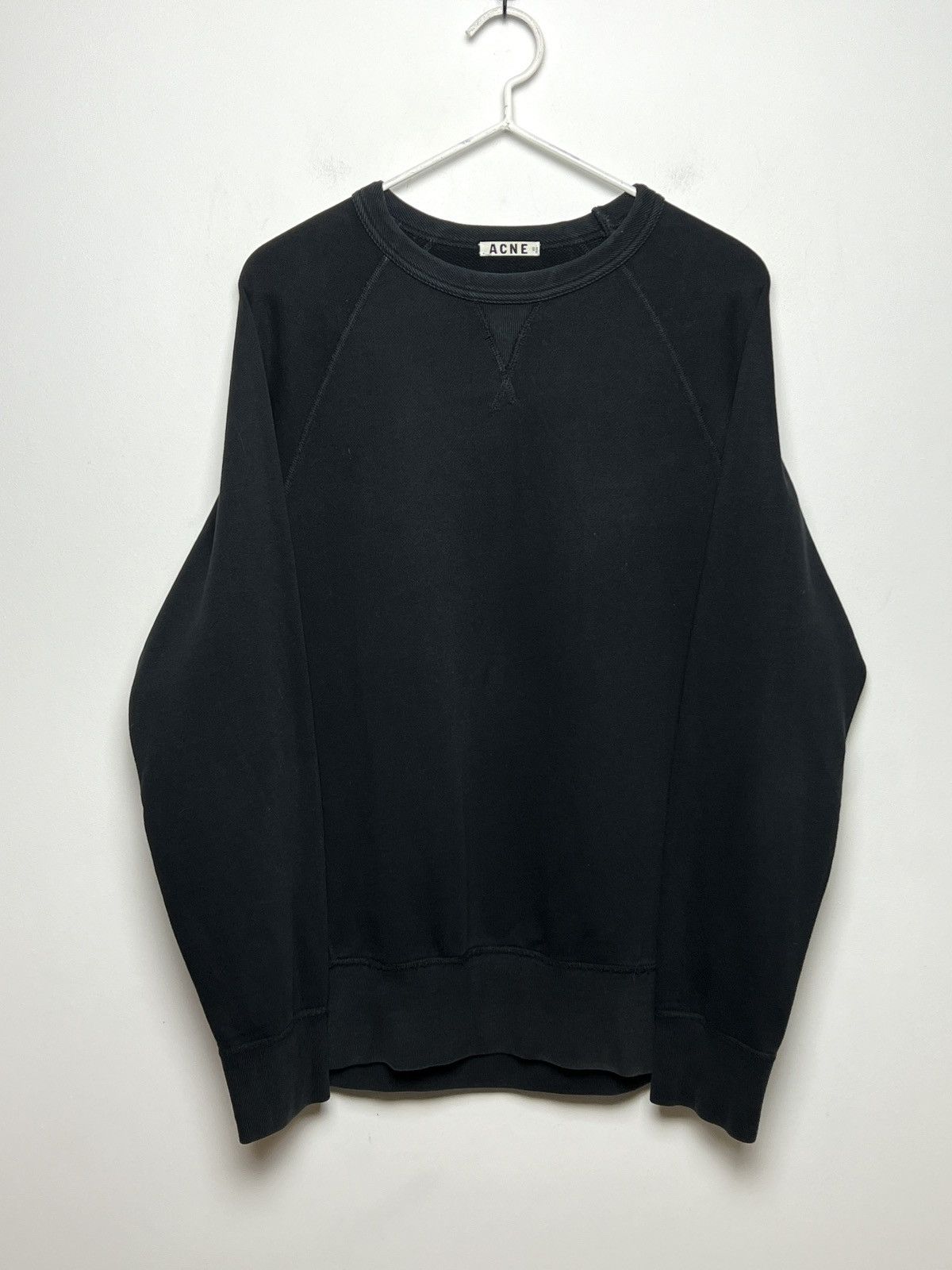 Acne Studios acne y2k washed black crewneck sweatshirt Size US L / EU 52-54 / 3 - 1 Thumbnail