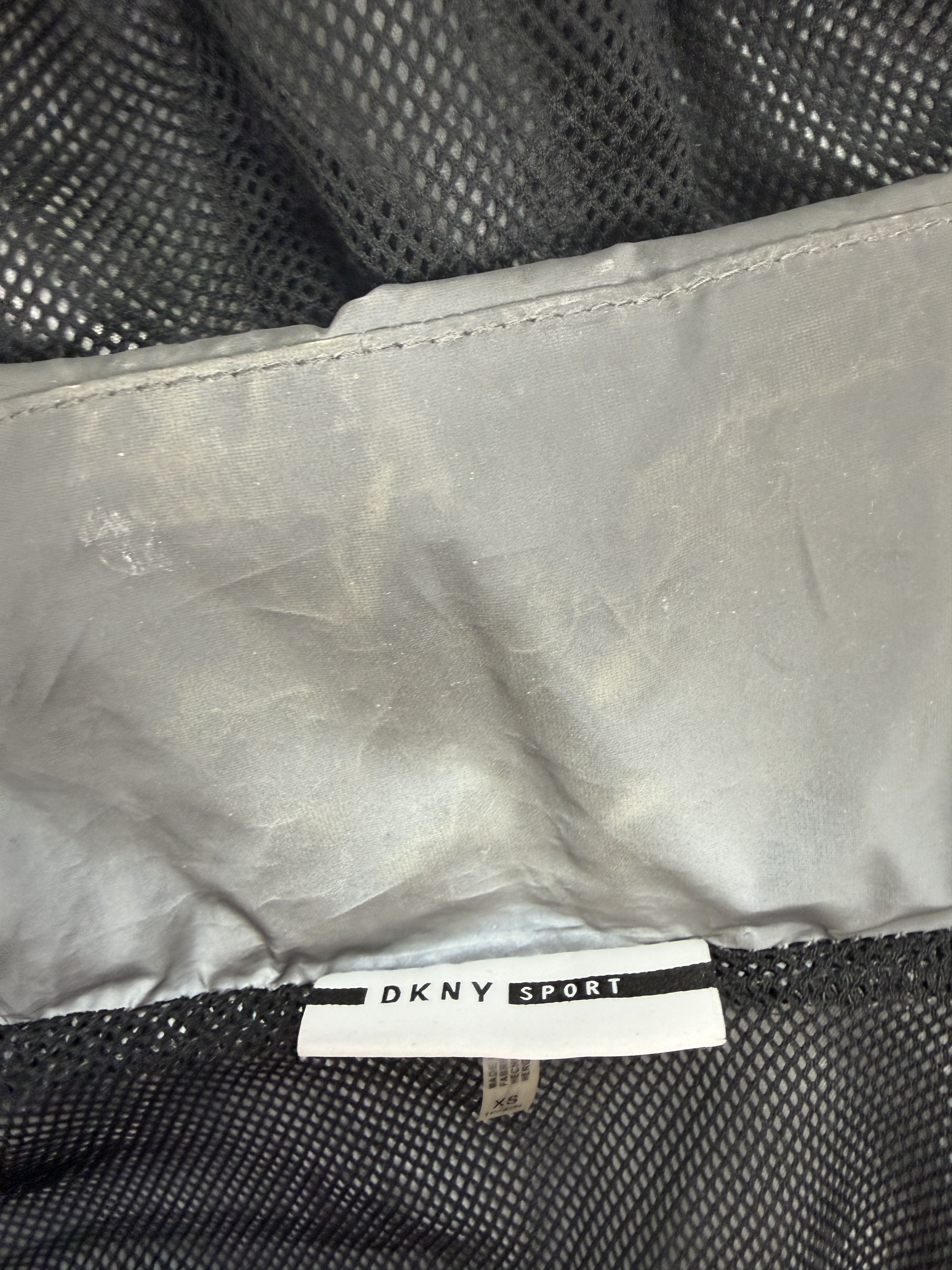 DKNY DKNY silver reflective windbreaker jacket full zip Size XS / US 0-2 / IT 36-38 - 11 Thumbnail