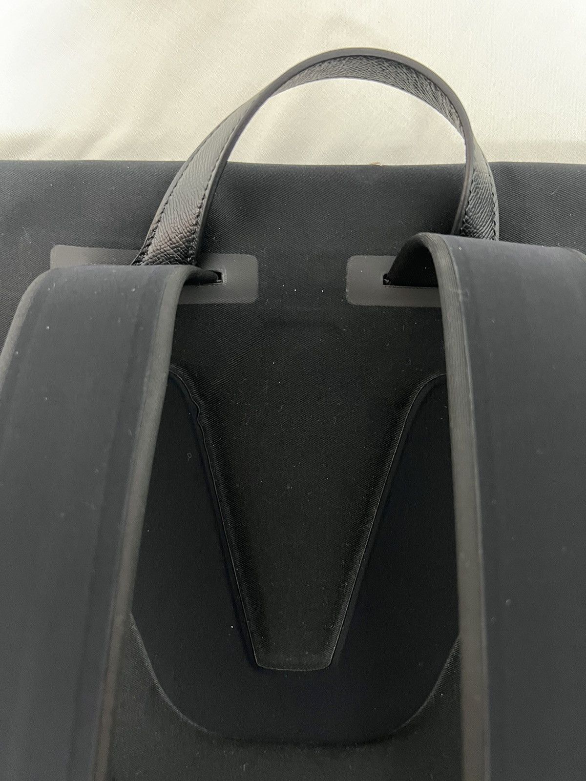 Maison Margiela $1.8K solar-powered device-charging waterproof backpack, IT Size ONE SIZE - 10 Thumbnail