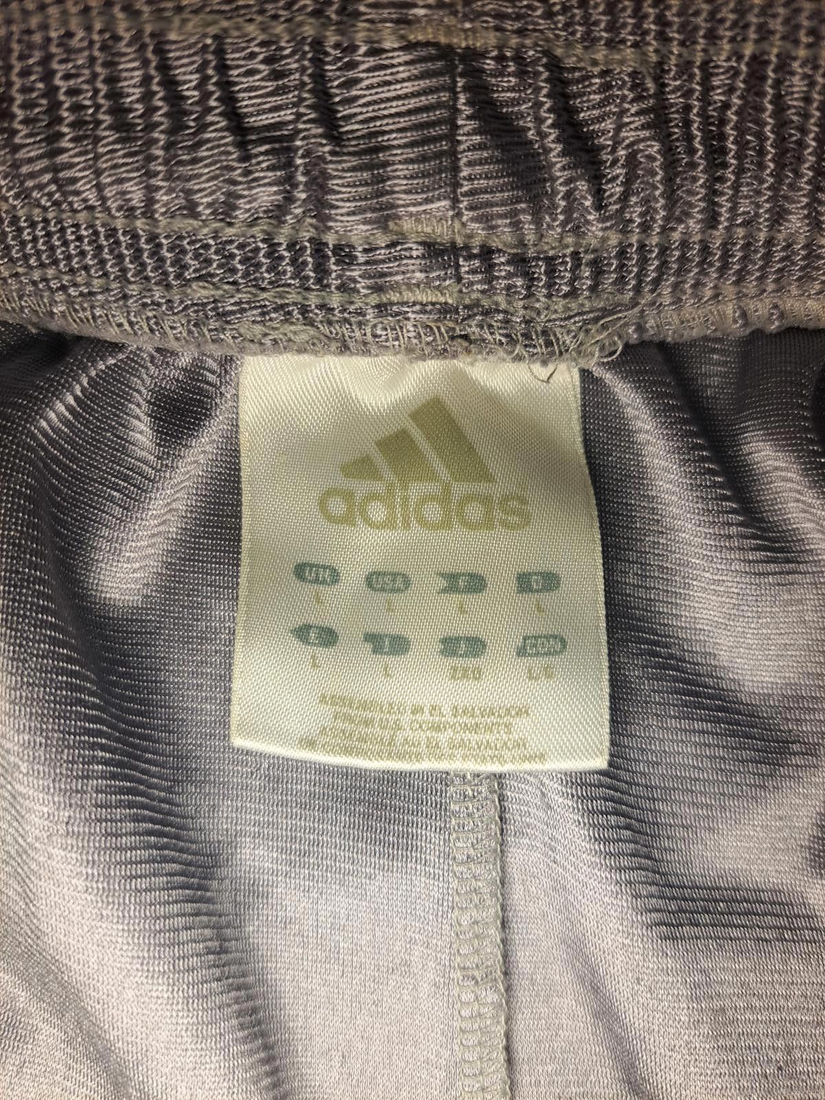 Adidas VINTAGE Adidas Athletic Shorts Mens Large Gray Size US 34 / EU 50 - 3 Thumbnail
