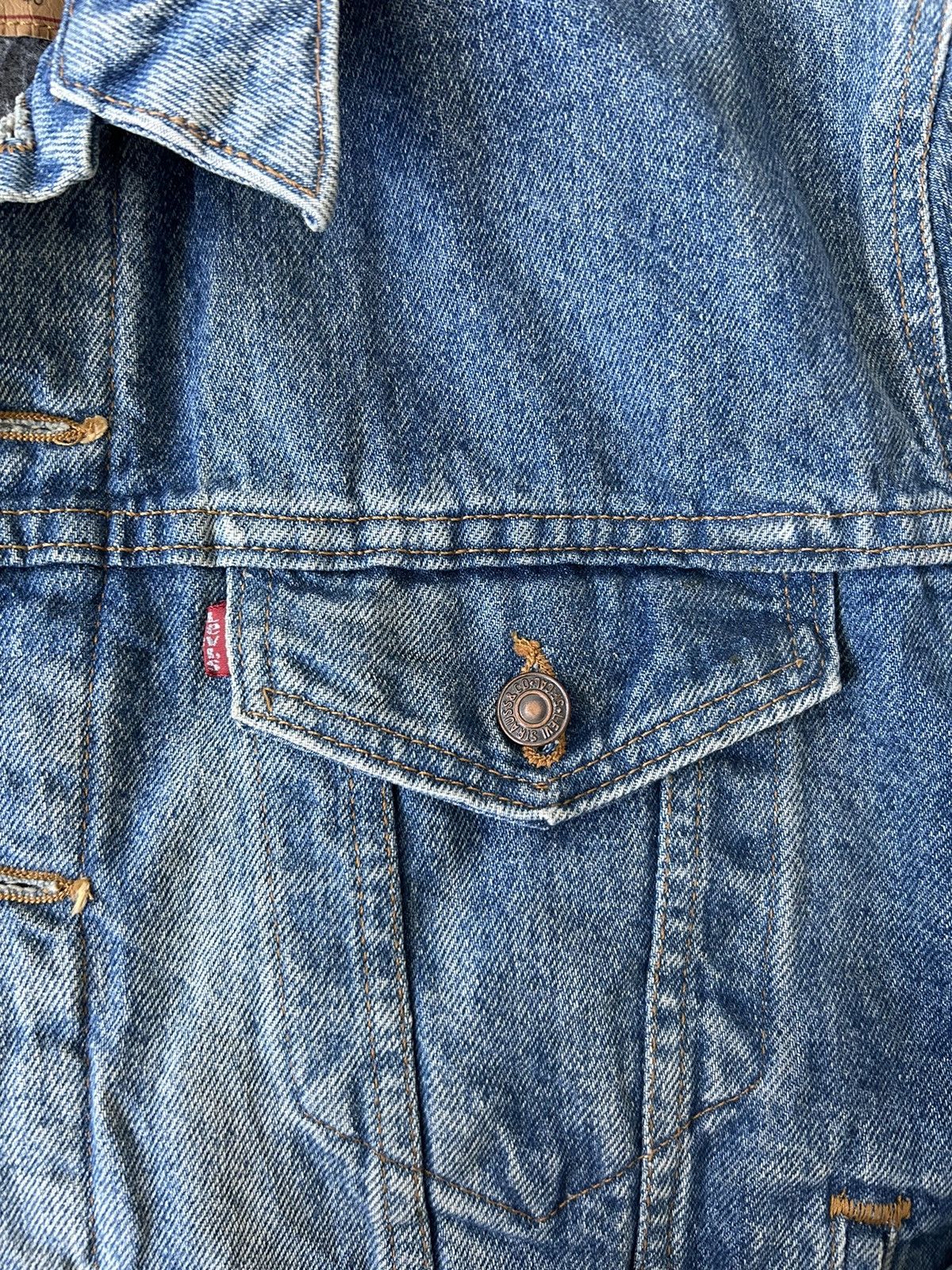 LVC × Levi's VINTAGE 90s LEVI’s BLANKET LINED DENIM TRUCKER JACKET Size US L / EU 52-54 / 3 - 5 Thumbnail