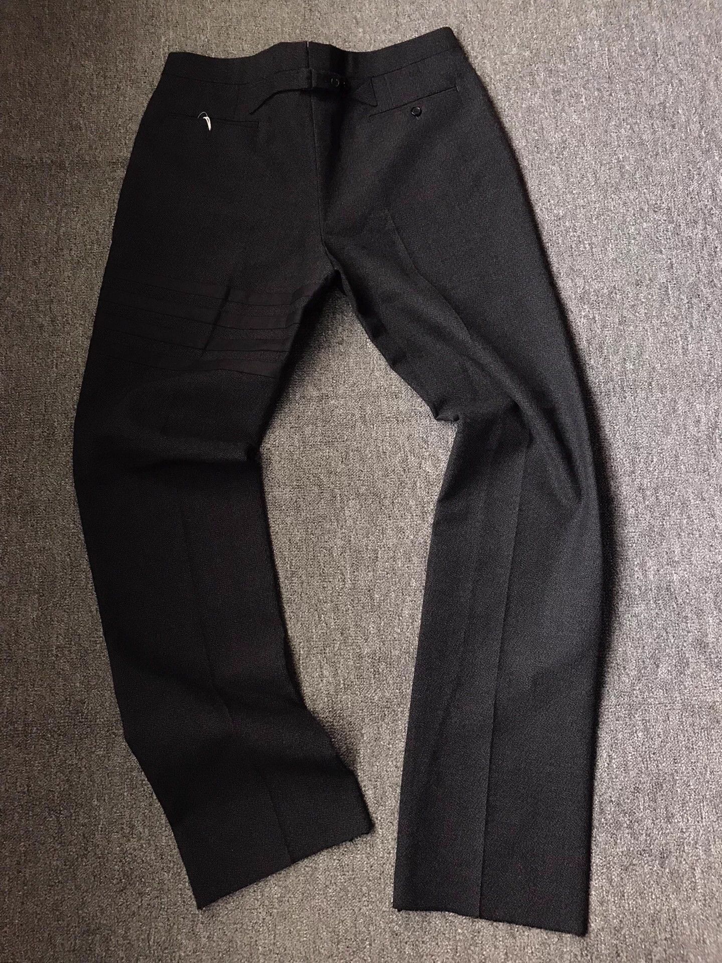 Thom Browne Thom Browne chinos 3 all-wool 4-bar dark gray heather fall Size US 34 / EU 50 - 2 Thumbnail
