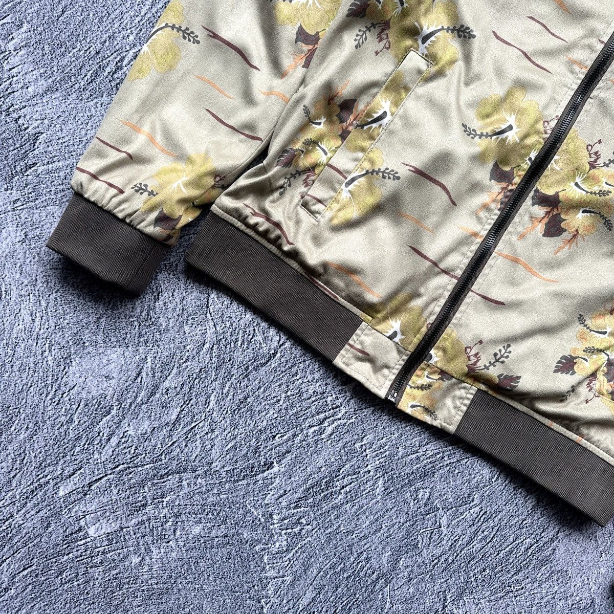 Zara Zara Man Flower Jacket Full Zip Multicolour Size: L Size US L / EU 52-54 / 3 - 9 Thumbnail