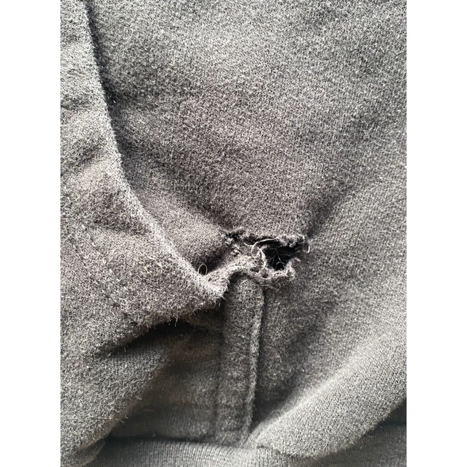 Tultex VINTAGE Sublime Tultex Hoodie WOMENS SMALL 2012 Rare Crying Sun Face Waves Black Long Sleeve Small Women Hoodie 40 OZ To Freedom Size S / US 4 / IT 40 - 4 Thumbnail