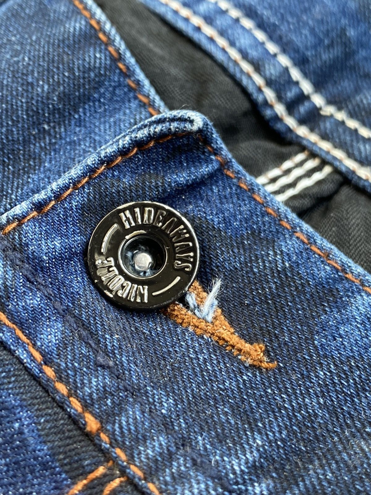 HIDEAWAYS HIDEWAYS NICOLE POCKET BUTTON FLARE Size US 31 - 2 Thumbnail