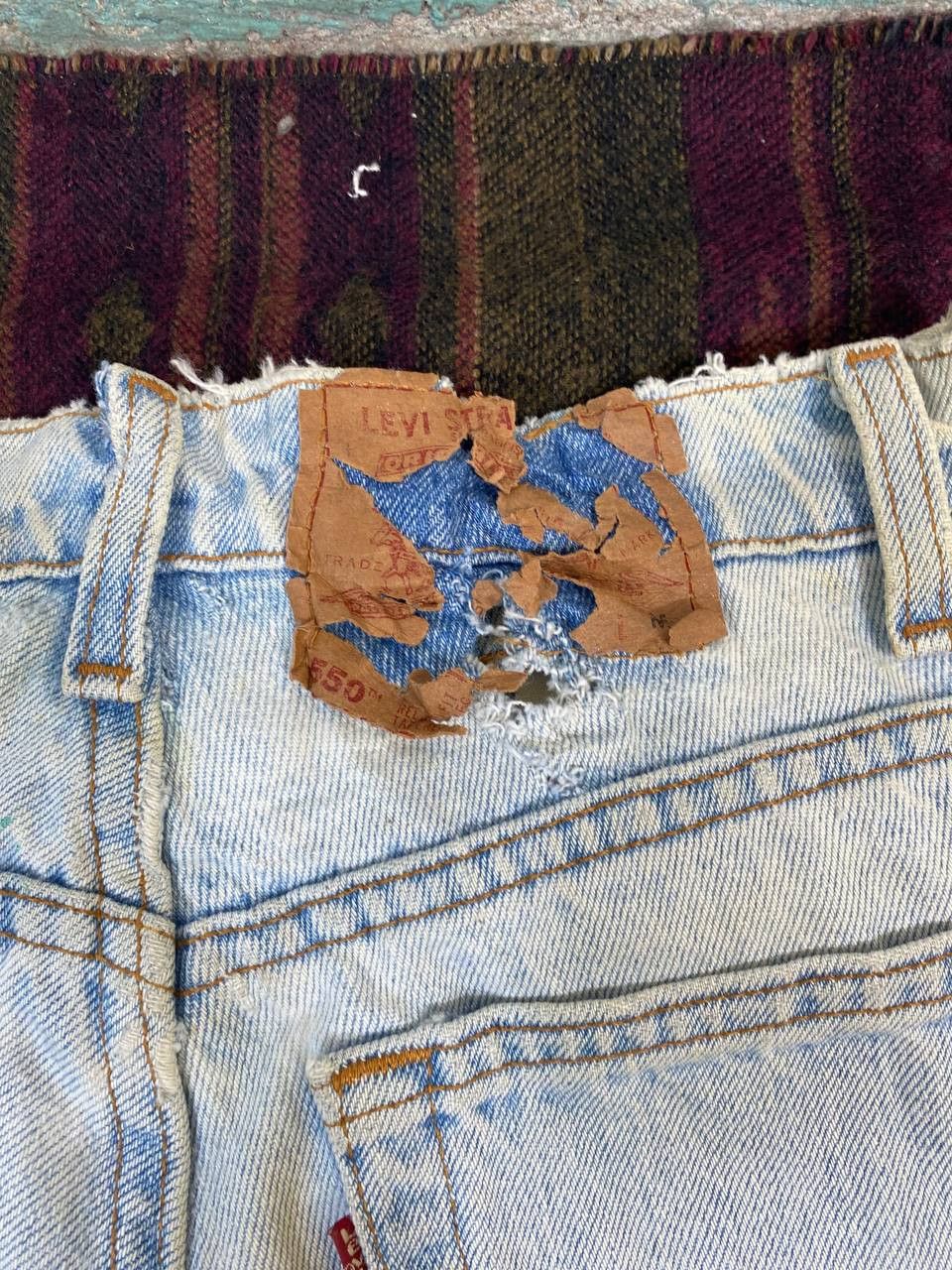 Levi's vintage levis 550 light wash relaxed fit tapered leg denim Size US 28 / EU 44 - 11 Thumbnail