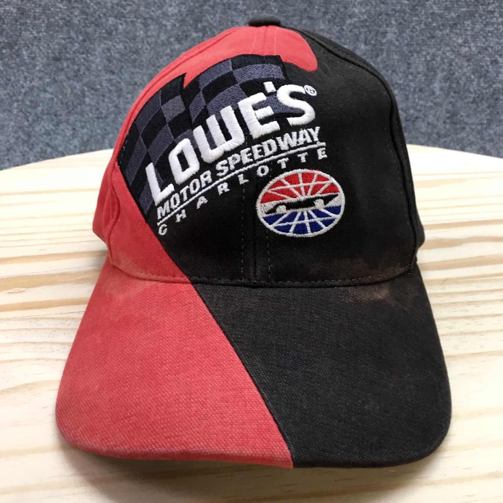 Vintage Lowe's Motor Speedway Charlotte Baseball Cap Mens Black Red OS Embroidered Logo Size ONE SIZE - 3 Thumbnail