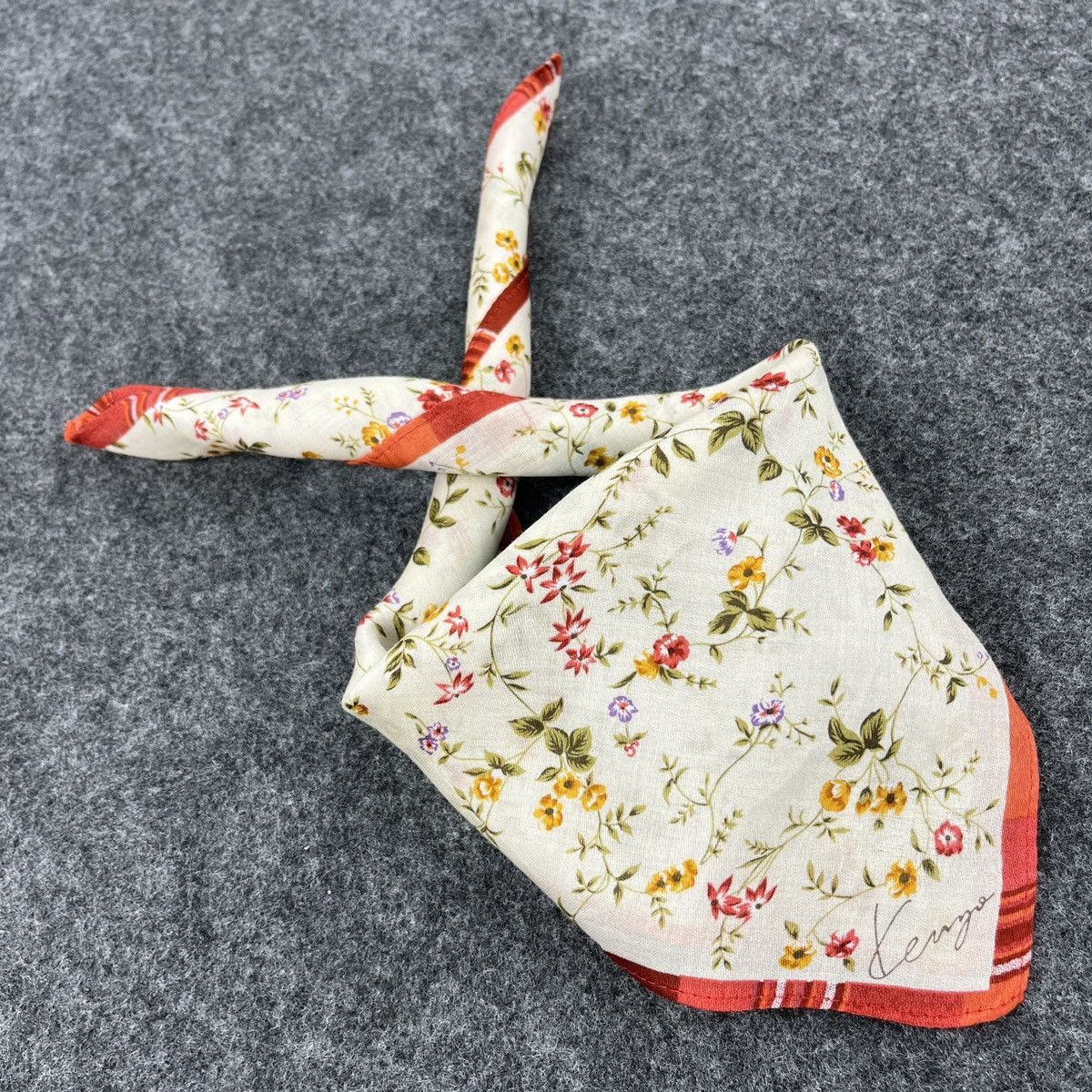 Kenzo Kenzo Handkerchief / Bandana / Neckerchief / Headscarf B287 Size ONE SIZE - 4 Thumbnail