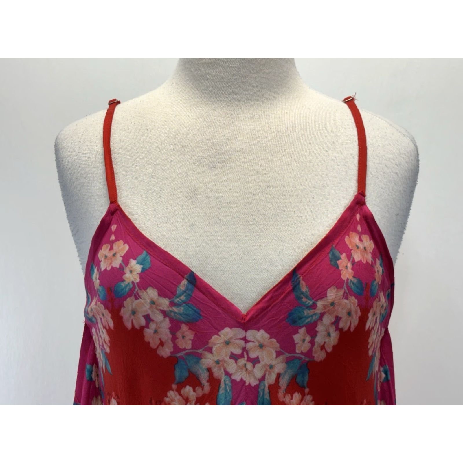 Vintage Feathers By Tolani Maxi Dress Adult Women M Red Floral Boho Caftan Sleeveless V-Neck Bohemian 90s Style (Casual Travel) Size M / US 6-8 / IT 42-44 - 5 Thumbnail