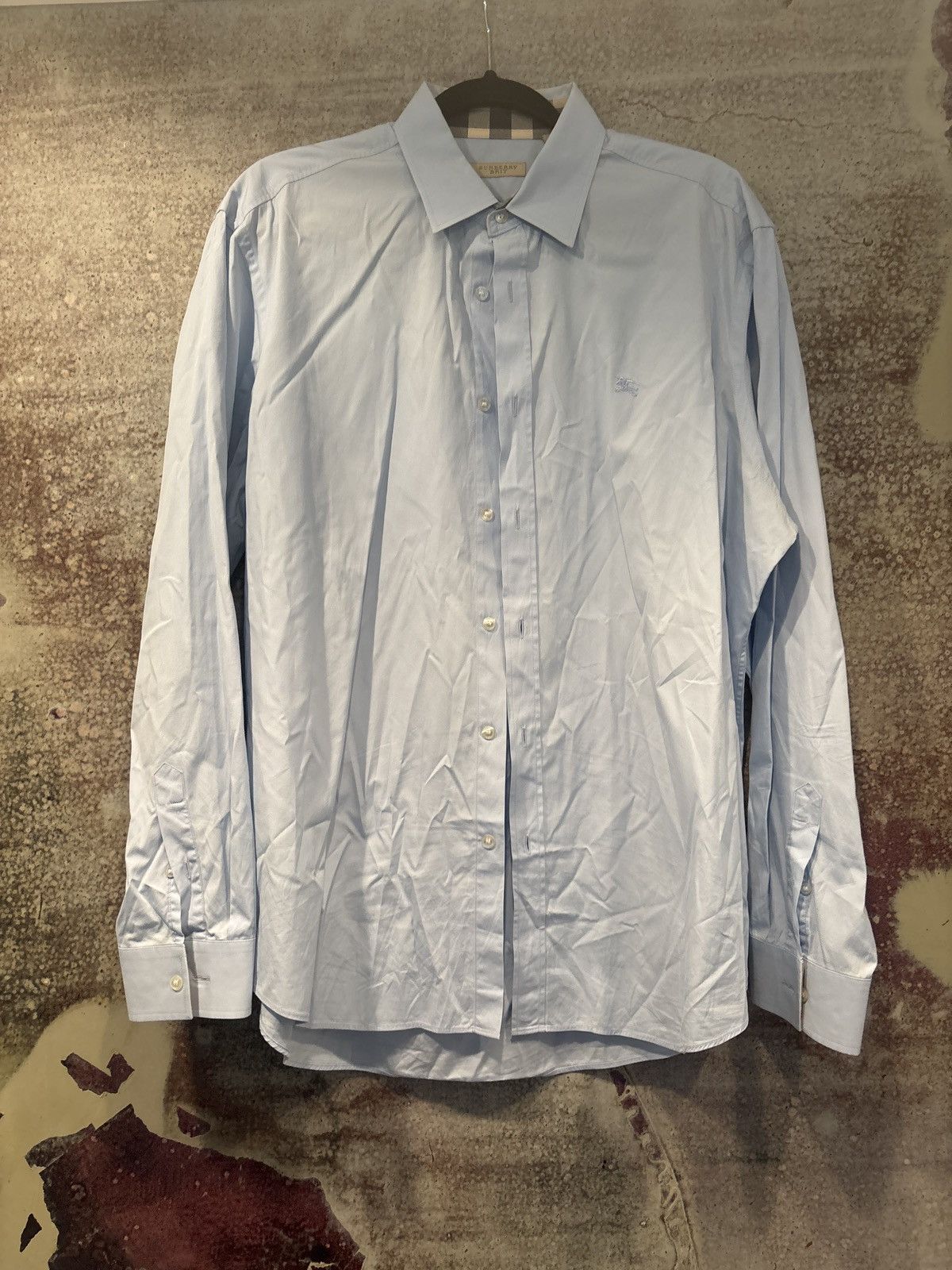 Burberry Light Blue Burberry Button Up Luxury Barely Used Shirt Size US XL / EU 56 / 4 - 1 Thumbnail