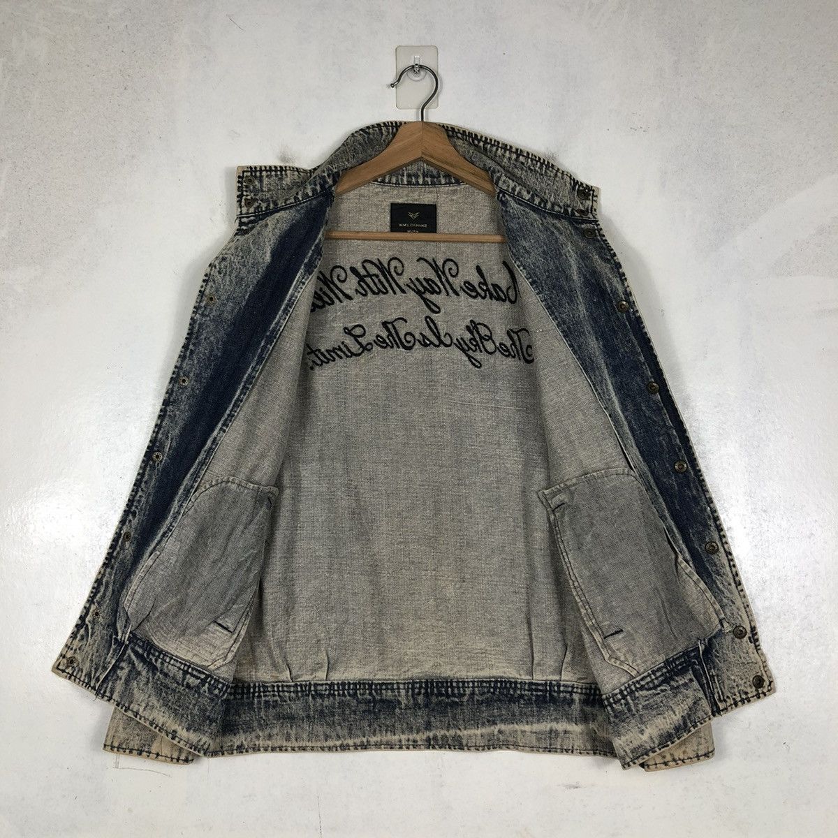 Japanese Brand 📌VINTAGE DENIM JACKET RUSTY BIKER VENCE EXCHANGE JAPAN Size US M / EU 48-50 / 2 - 14 Thumbnail