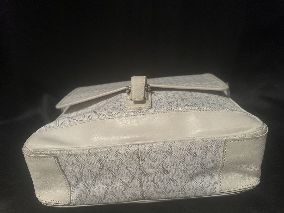 Goyard Grand Bleu MM 2013 Discontinued Size ONE SIZE - 13 Thumbnail