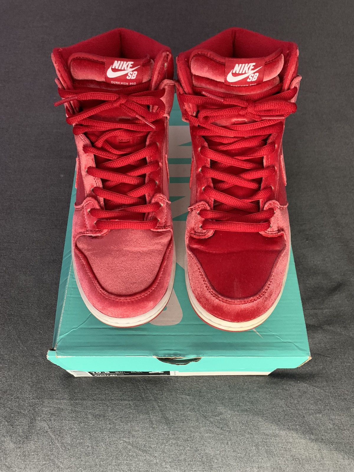Vintage Vintage Nike Dunk Christmas Size US 10.5 / EU 43-44 - 2 Thumbnail